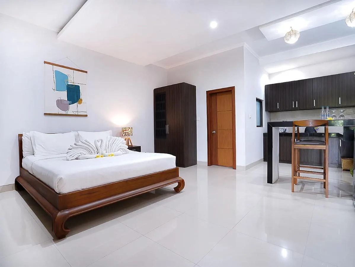 Amanlane Suite Seminyak Managed By Arm Hospitality Bed and breakfast